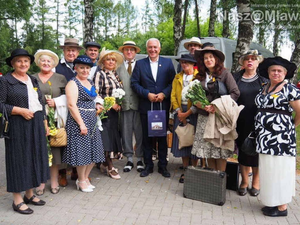 Nasi rekonstruktorzy z GRH LC MŁAWA w Ornecie