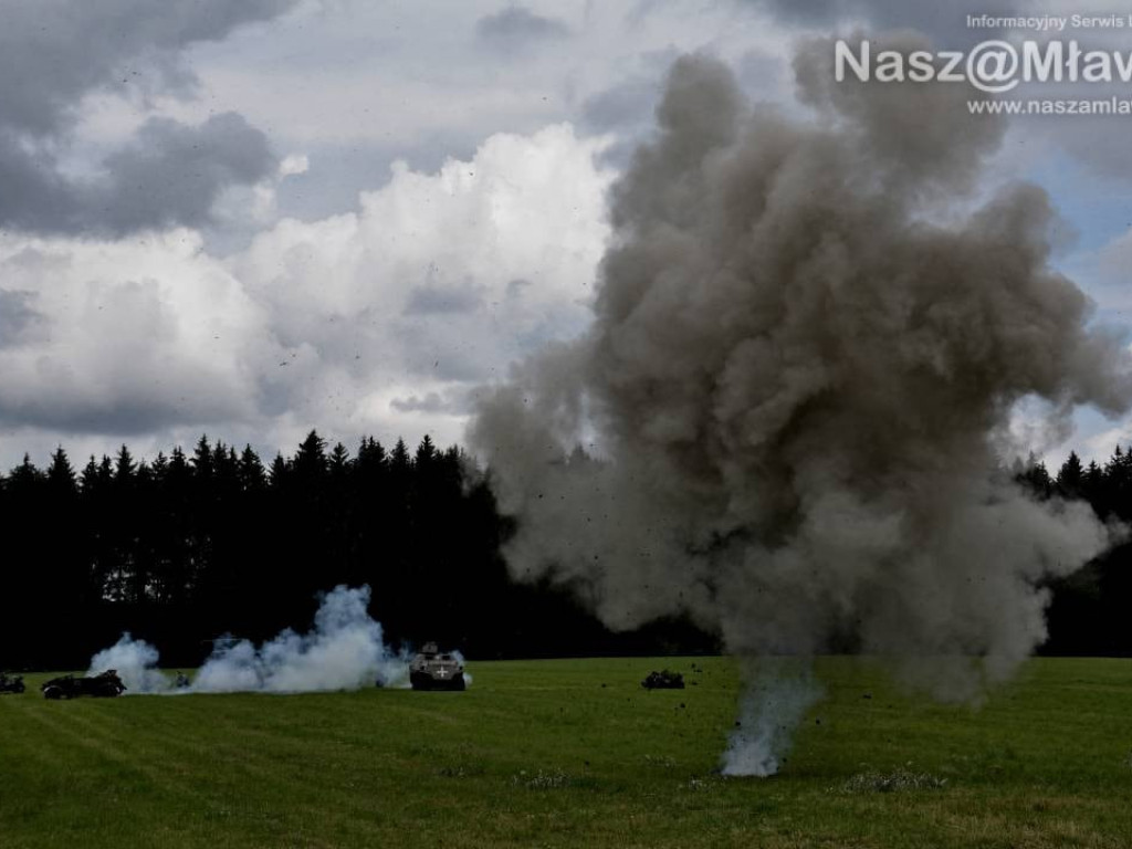 Nasi rekonstruktorzy z GRH LC MŁAWA w Ornecie