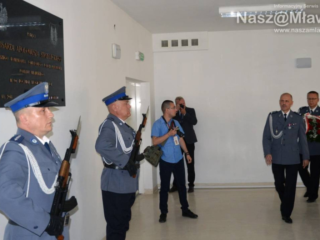 Święto Policji. Awanse i odznaczenia - FOTORELACJA