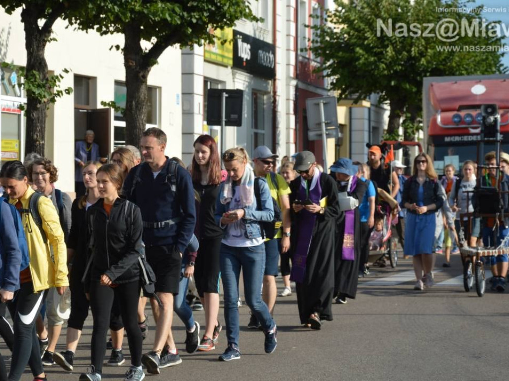 Ruszyła pielgrzymka z Mławy do Płocka i Częstochowy - FOTORELACJA
