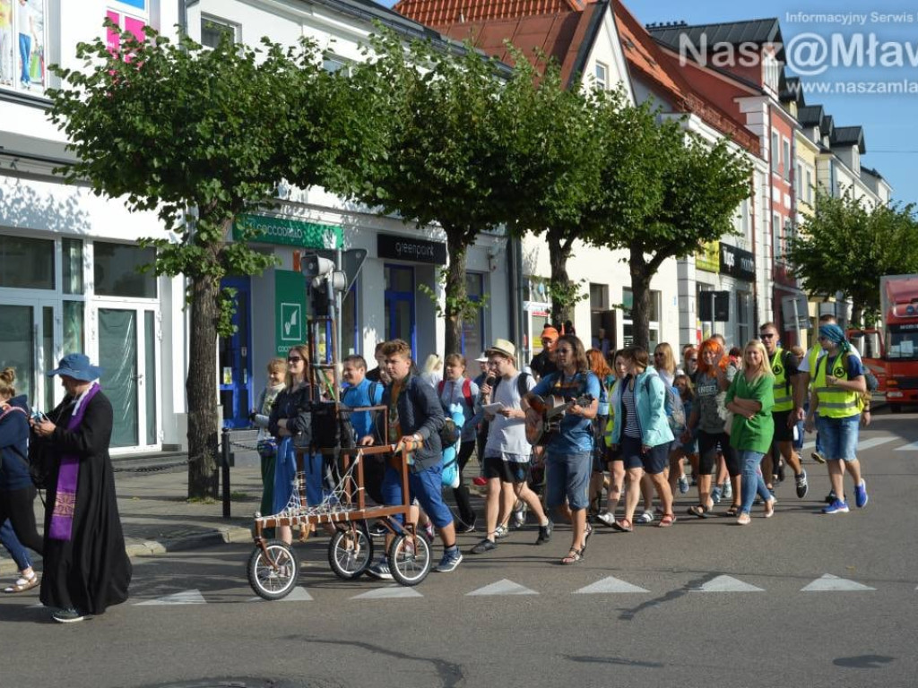 Ruszyła pielgrzymka z Mławy do Płocka i Częstochowy - FOTORELACJA