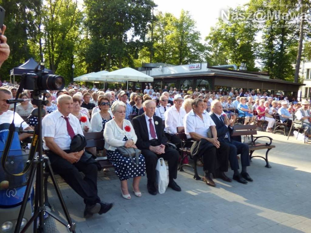 Tłumy na Festiwalu Piosenki Żołnierskiej i Patriotycznej w Mławie
