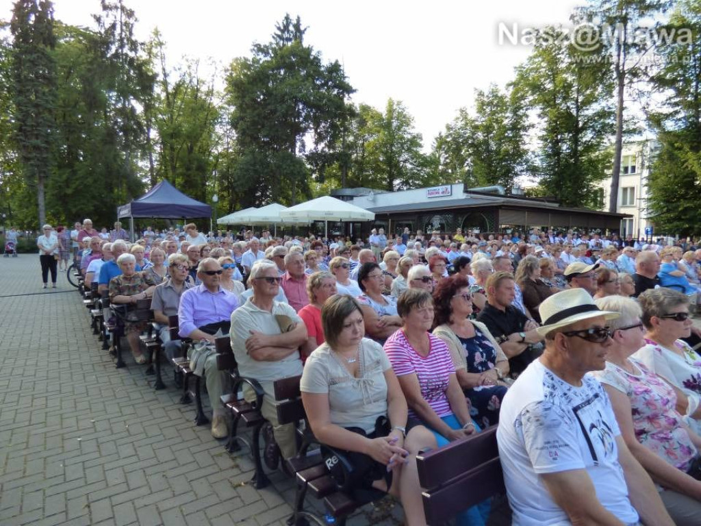 Tłumy na Festiwalu Piosenki Żołnierskiej i Patriotycznej w Mławie