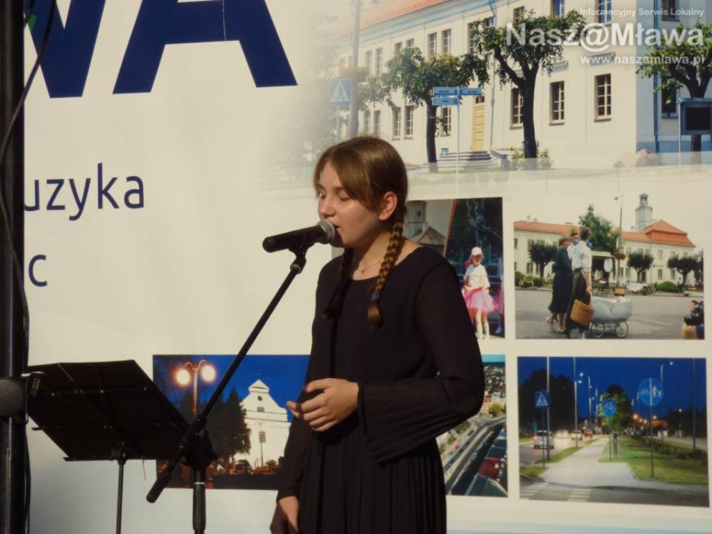 Tłumy na Festiwalu Piosenki Żołnierskiej i Patriotycznej w Mławie