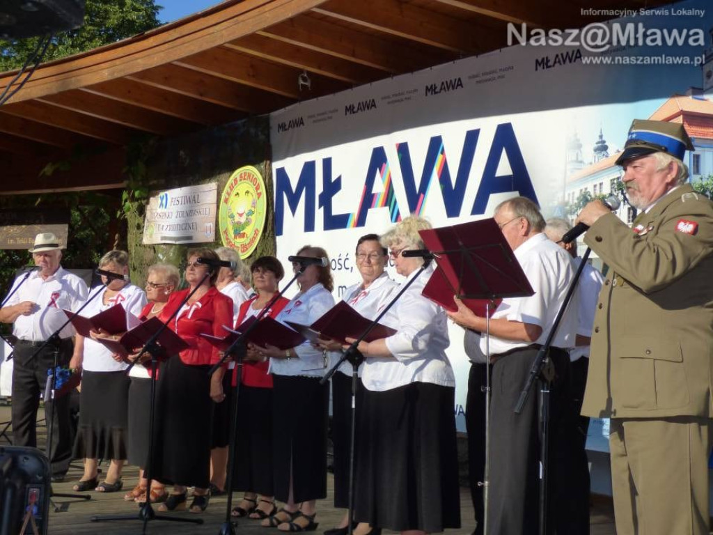 Tłumy na Festiwalu Piosenki Żołnierskiej i Patriotycznej w Mławie