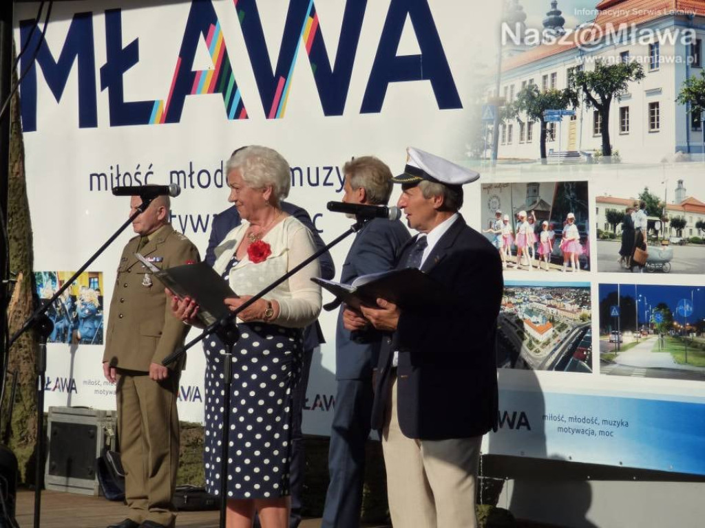 Tłumy na Festiwalu Piosenki Żołnierskiej i Patriotycznej w Mławie