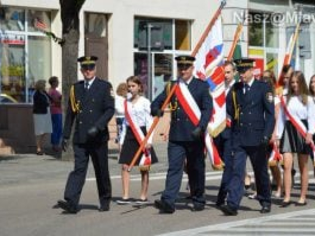 Mławskie obchody Święta Wojska Polskiego. FOTORELACJA z oficjalnych uroczystości