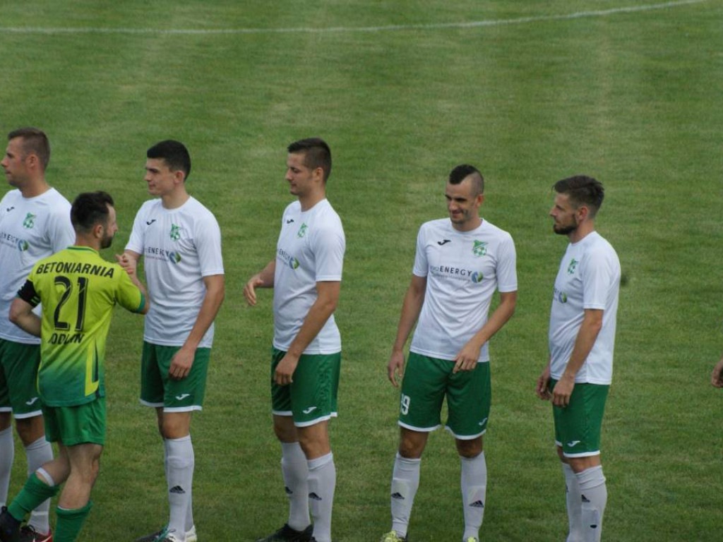 Kolejna kanonada. Beniaminek bez szans