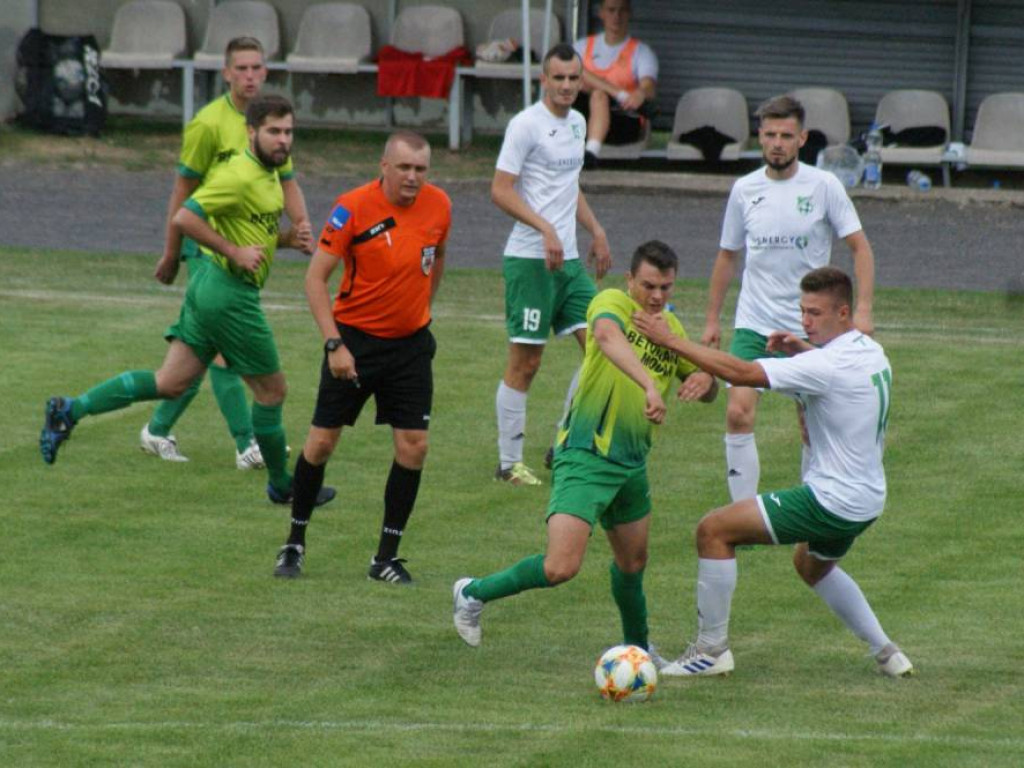 Kolejna kanonada. Beniaminek bez szans