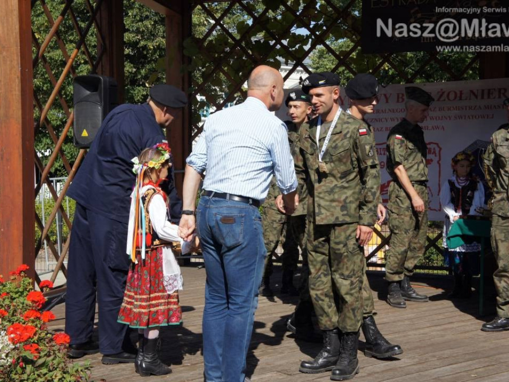 Żołnierskie zmagania w Mławie. Najszybciej pobiegli Białorusini