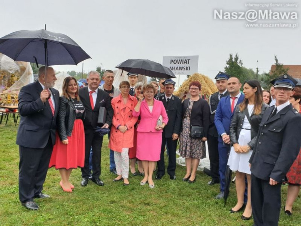 Mławianie na Dożynkach Województwa Mazowieckiego w Ciechanowie