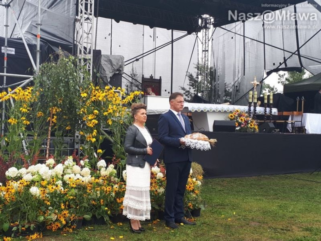 Mławianie na Dożynkach Województwa Mazowieckiego w Ciechanowie