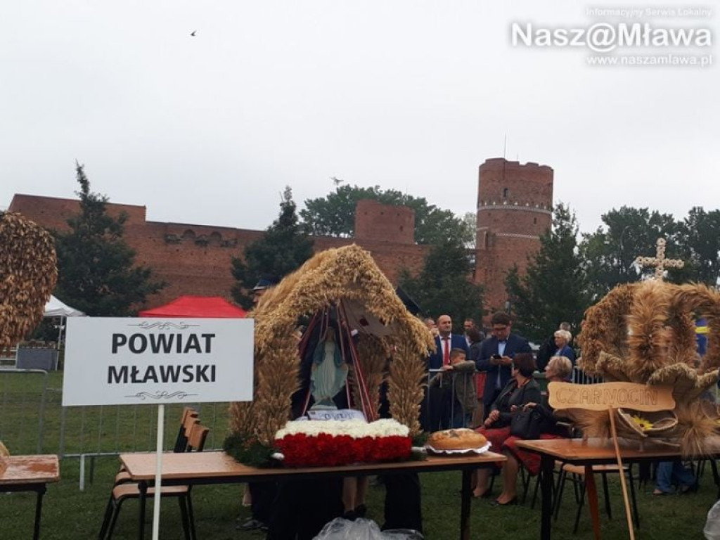 Mławianie na Dożynkach Województwa Mazowieckiego w Ciechanowie