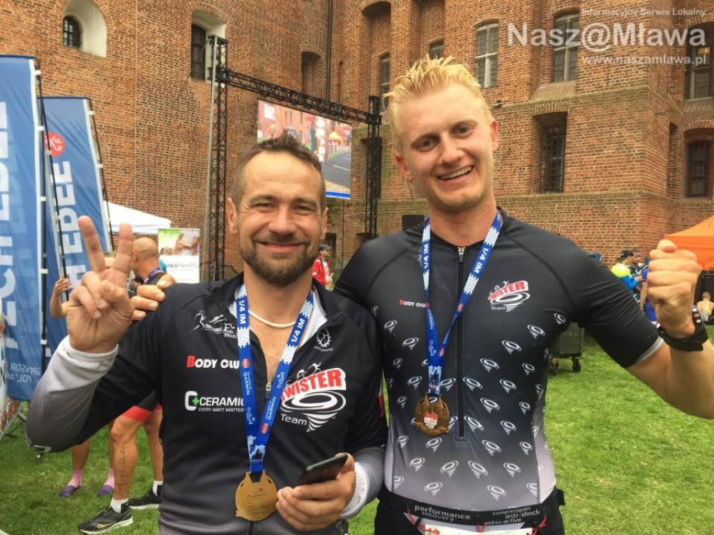 Podium triathlonistów w Malborku. W drużynie i solo