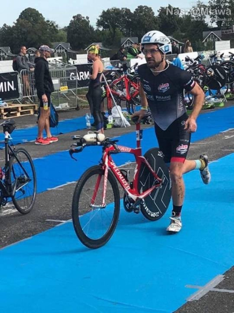 Podium triathlonistów w Malborku. W drużynie i solo