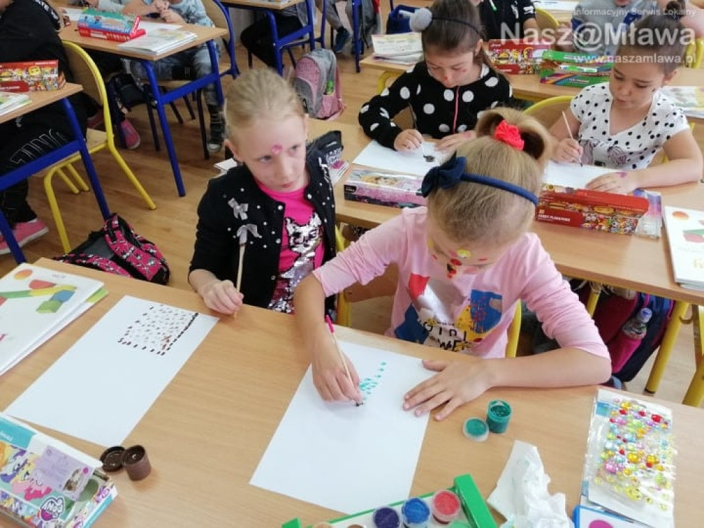 Międzynarodowy Dzień Kropki - fotorelacja