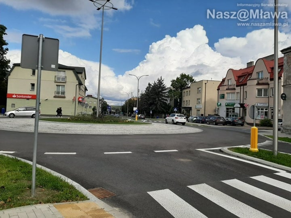 Lelewela otwarta. Można jechać rondem przed policją