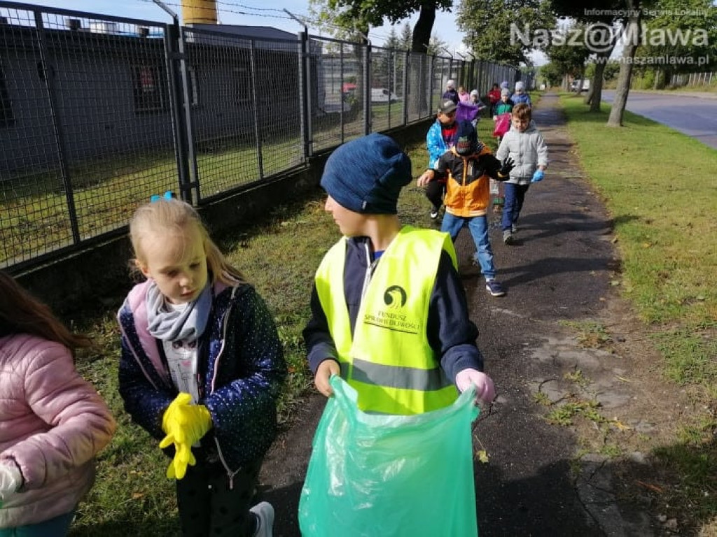 #sprzątaMY - mławscy uczniowie w akcji