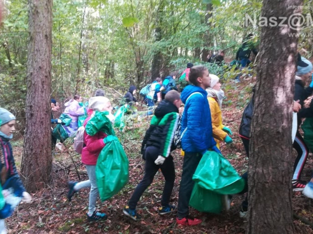 #sprzątaMY - mławscy uczniowie w akcji