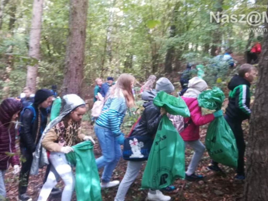 #sprzątaMY - mławscy uczniowie w akcji