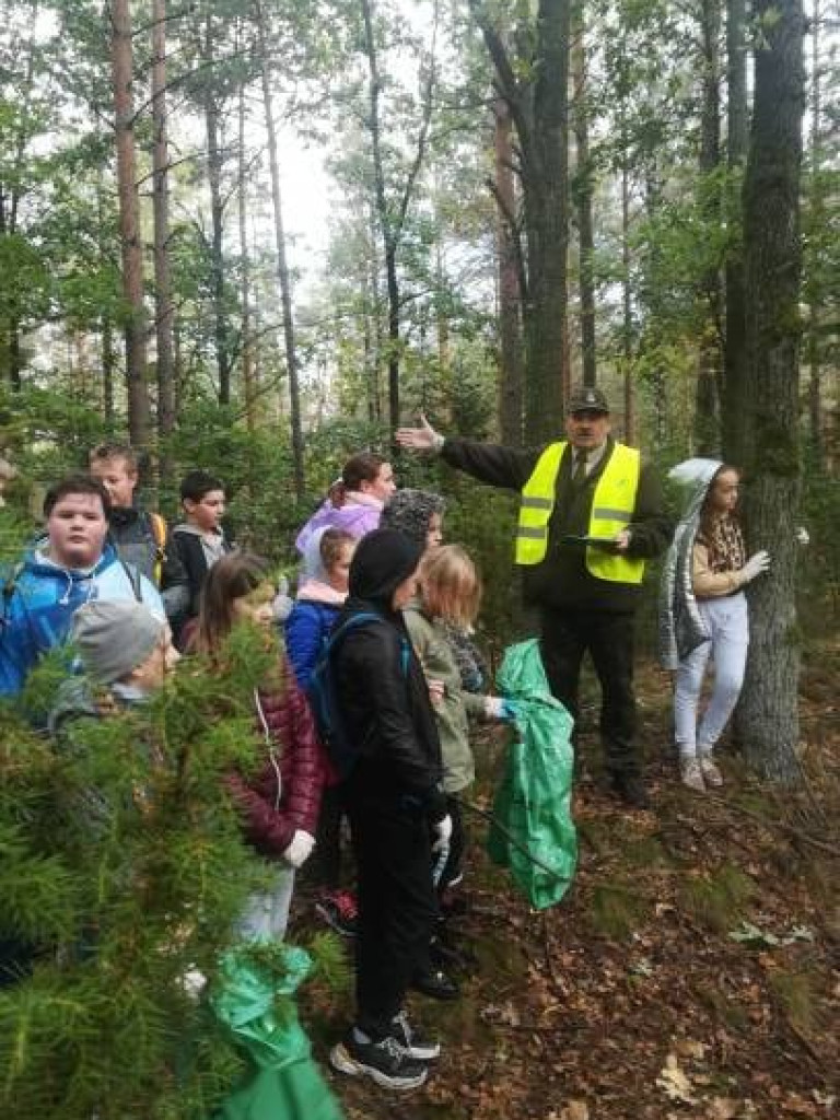 #sprzątaMY - mławscy uczniowie w akcji