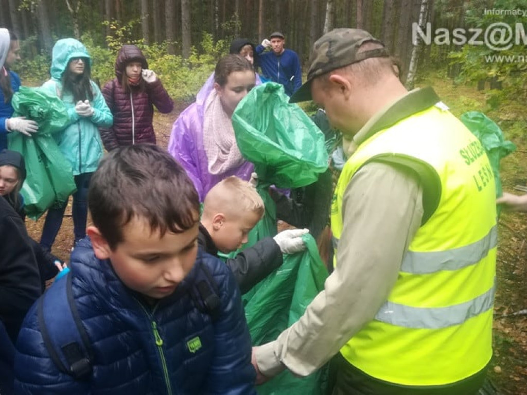 #sprzątaMY - mławscy uczniowie w akcji