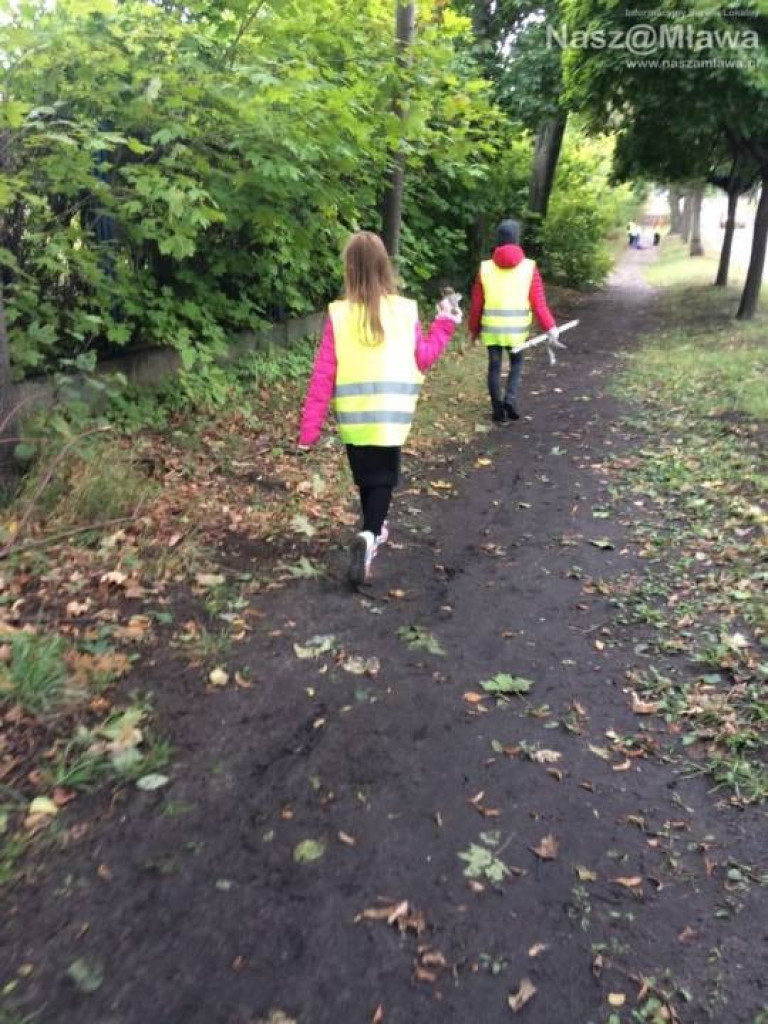 #sprzątaMY - mławscy uczniowie w akcji