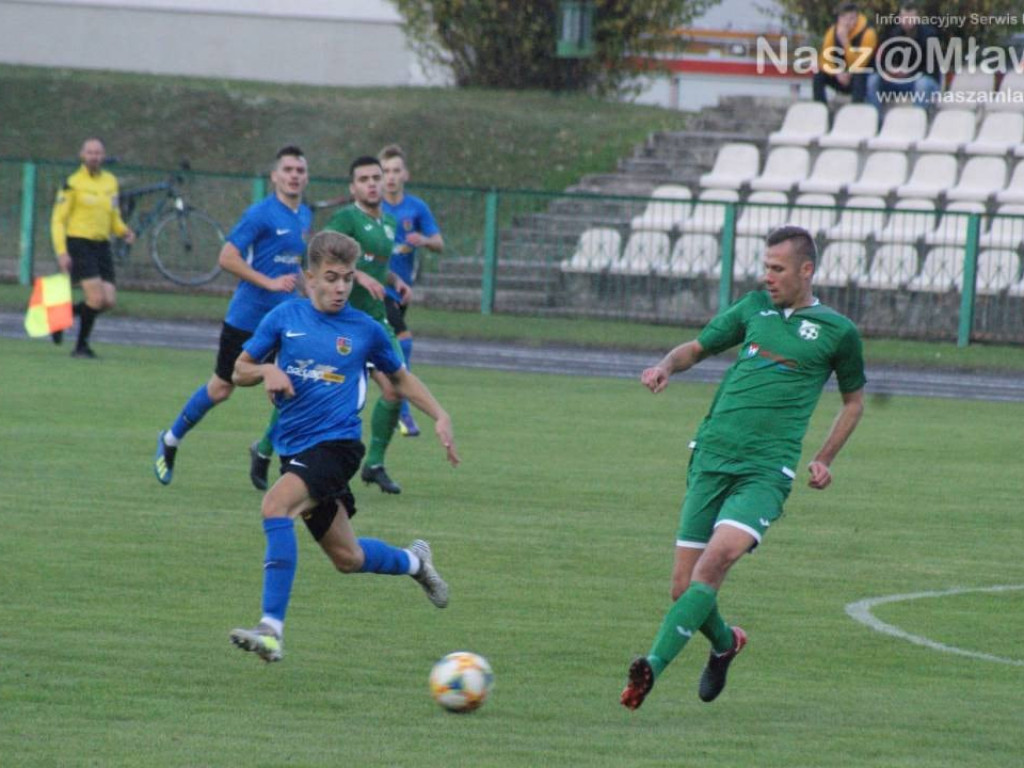 Sukces w meczu na szczycie. Po kartce padły gole