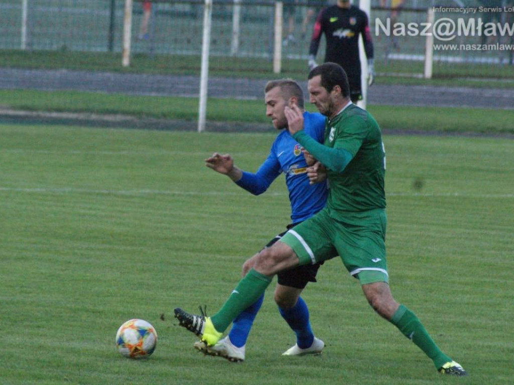 Sukces w meczu na szczycie. Po kartce padły gole