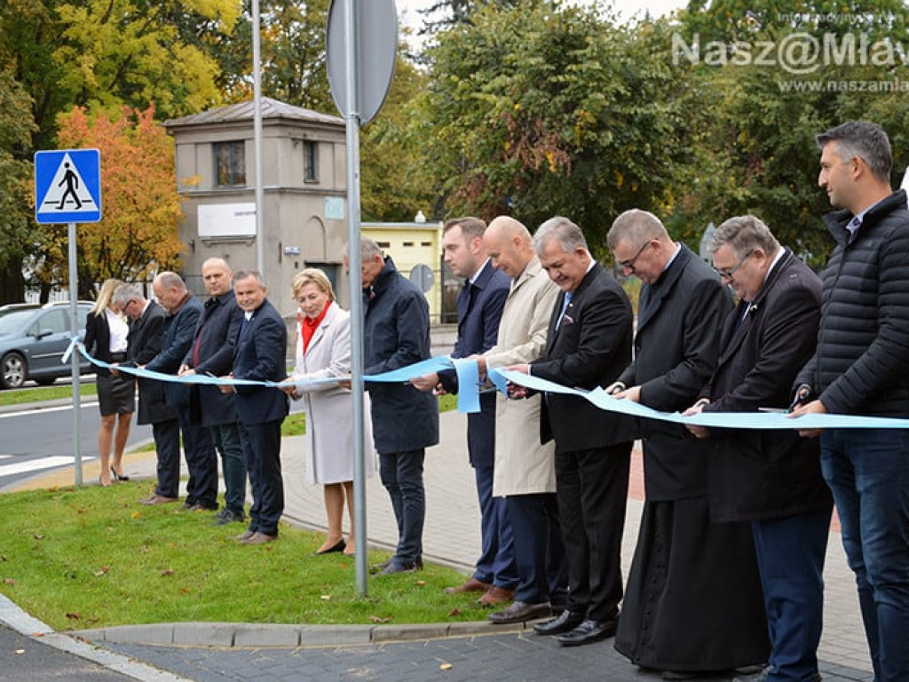 Wojsko na otwarciu ronda w Mławie. Fotorelacja