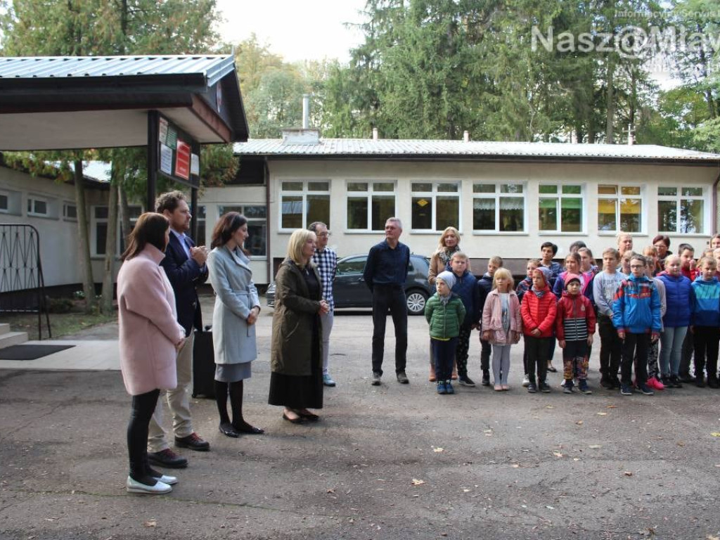 Szkoła w Morawach w sieci antysmogowej - FILM