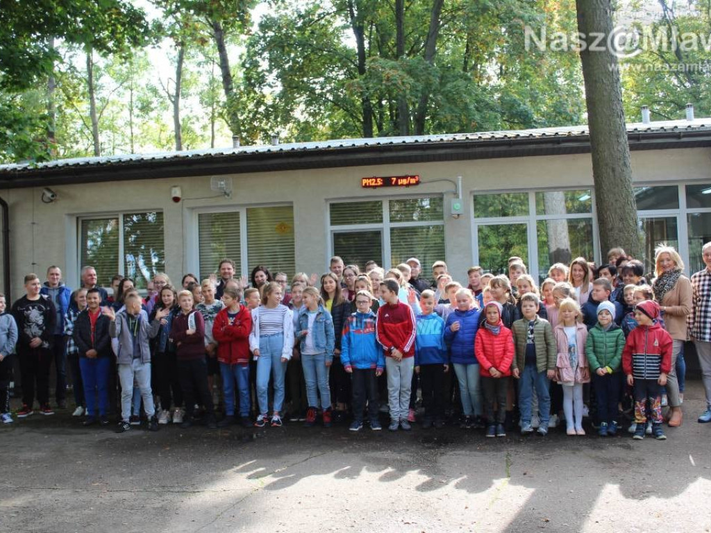 Szkoła w Morawach w sieci antysmogowej - FILM