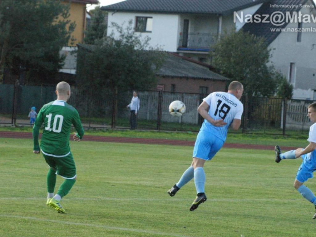 GKS z nowym trenerem walczył, ale Mławianka górą w derbach