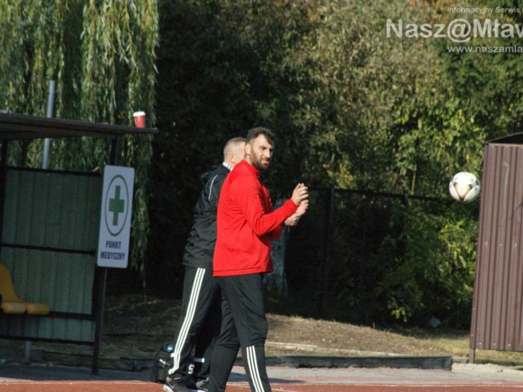 GKS z nowym trenerem walczył, ale Mławianka górą w derbach