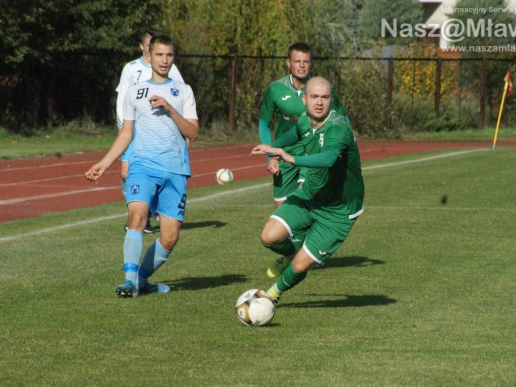 GKS z nowym trenerem walczył, ale Mławianka górą w derbach