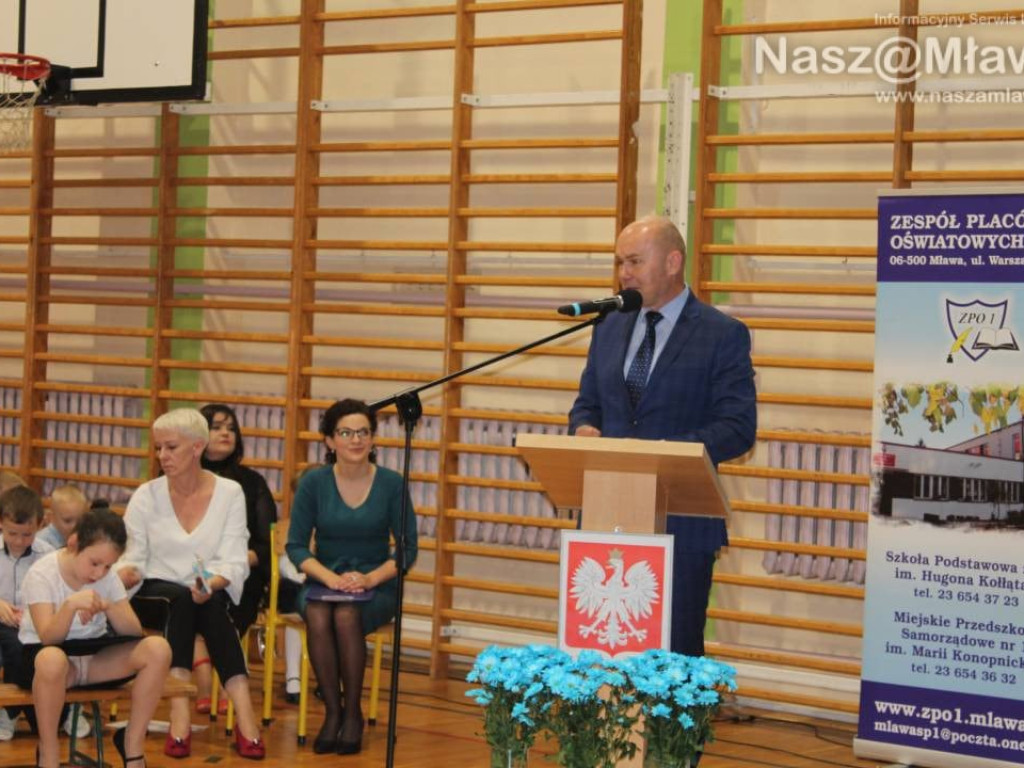 Nauczyciele nagrodzeni przez burmistrza. Relacja (ZDJĘCIA I FILMY)