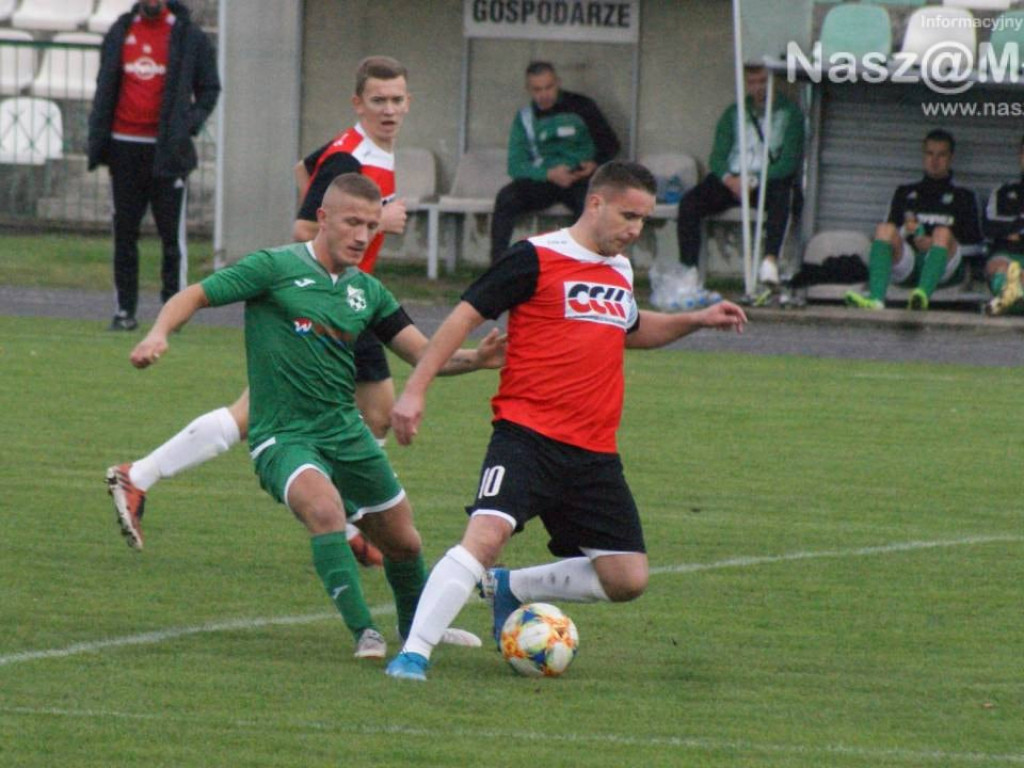 Samobój i błędy. Iskra zatrzymała lidera z Mławy