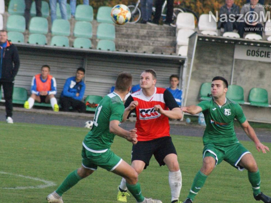 Samobój i błędy. Iskra zatrzymała lidera z Mławy