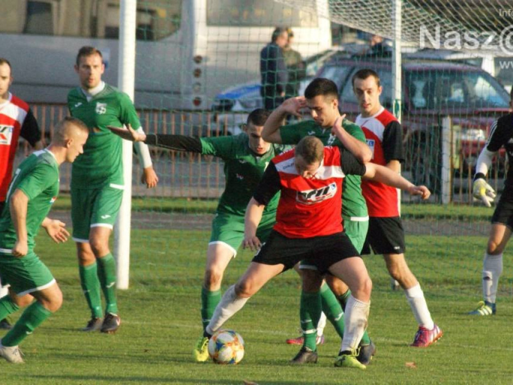 Samobój i błędy. Iskra zatrzymała lidera z Mławy