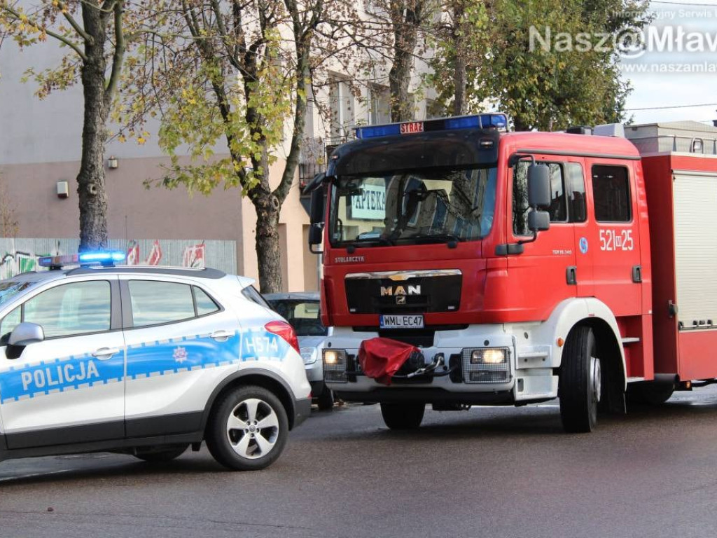 Pożar na pierwszym piętrze kamienicy [AKTUALIZACJA]. Zobacz zdjęcia!