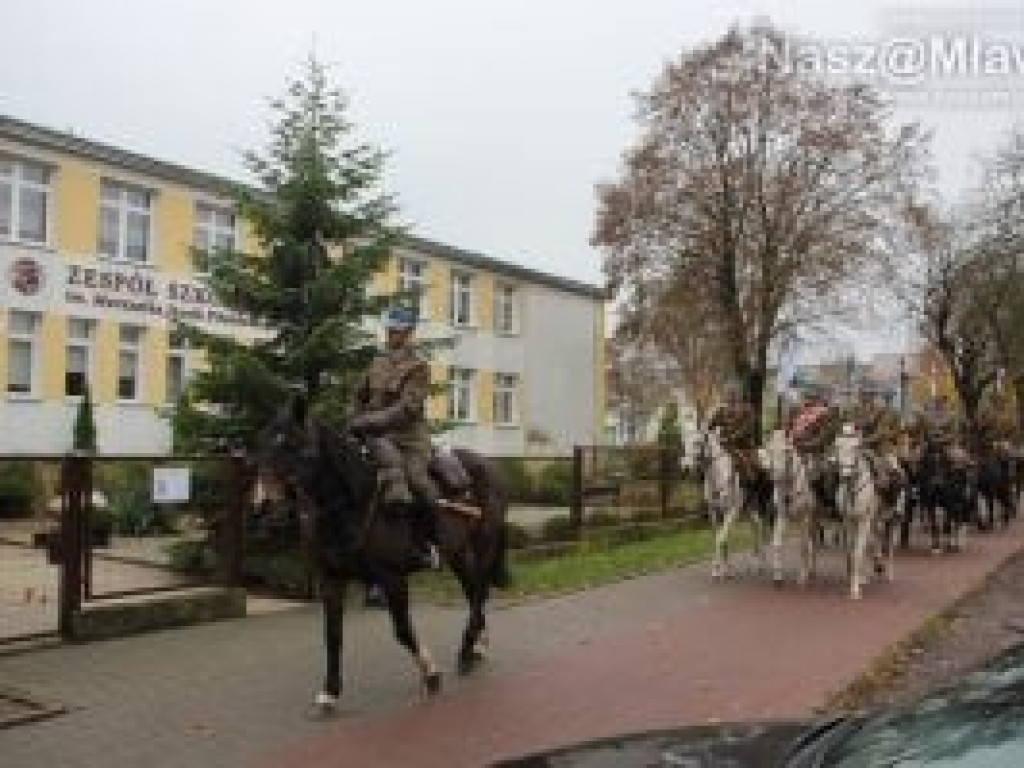 Przybyli ułani pod... ZS nr 3