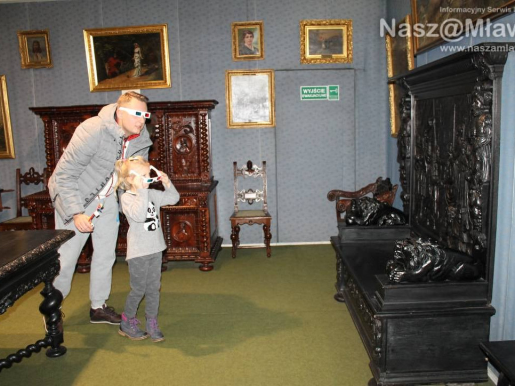 Obrazy w 3D i skarby z magazynu...