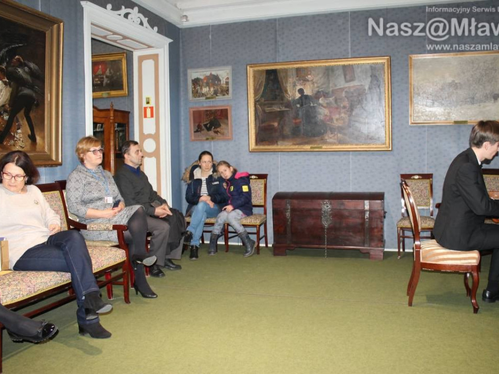 Obrazy w 3D i skarby z magazynu...