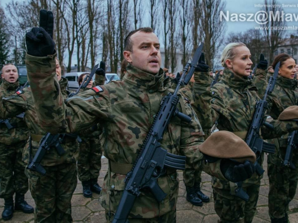 Mławianie w szeregach WOT przysięgali wiernie służyć Polsce