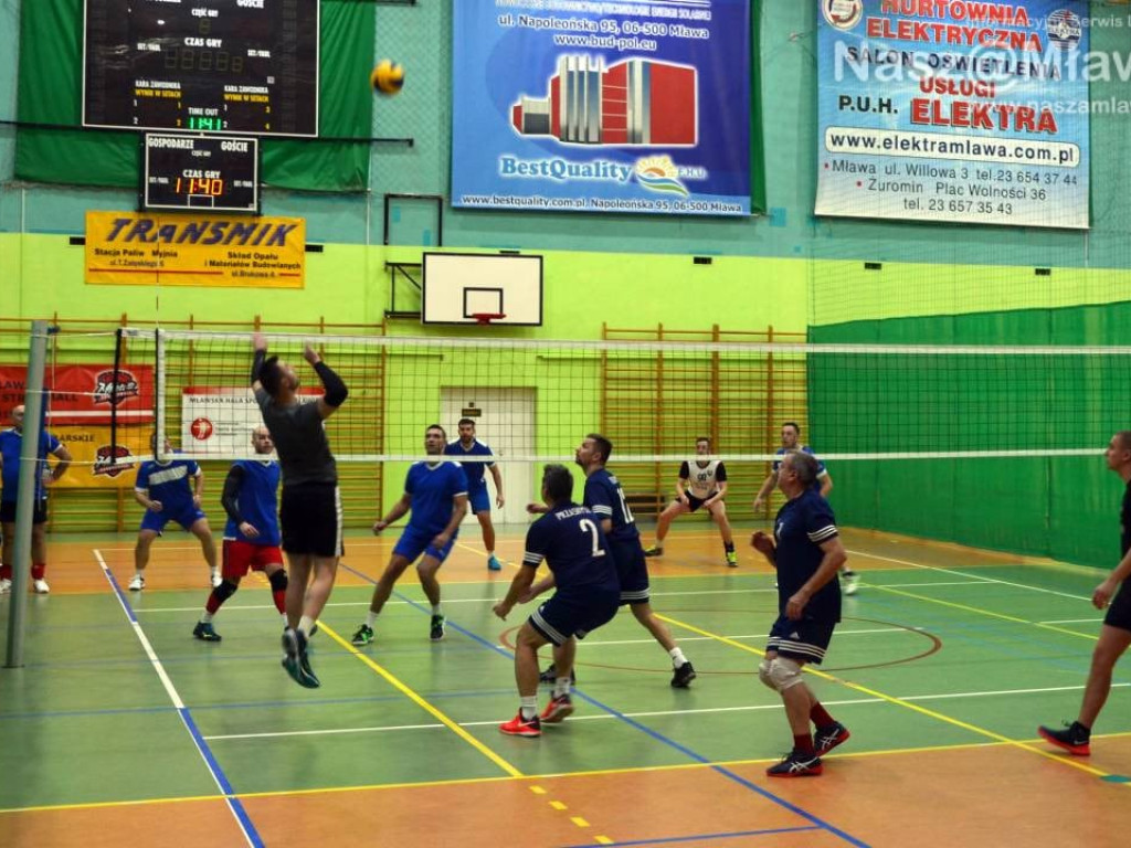 Mławska drużyna policji niepokonana