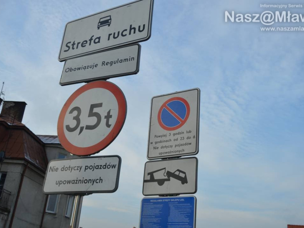 Mława. Płatny parking przed marketem przy policji. Dotkliwe kary