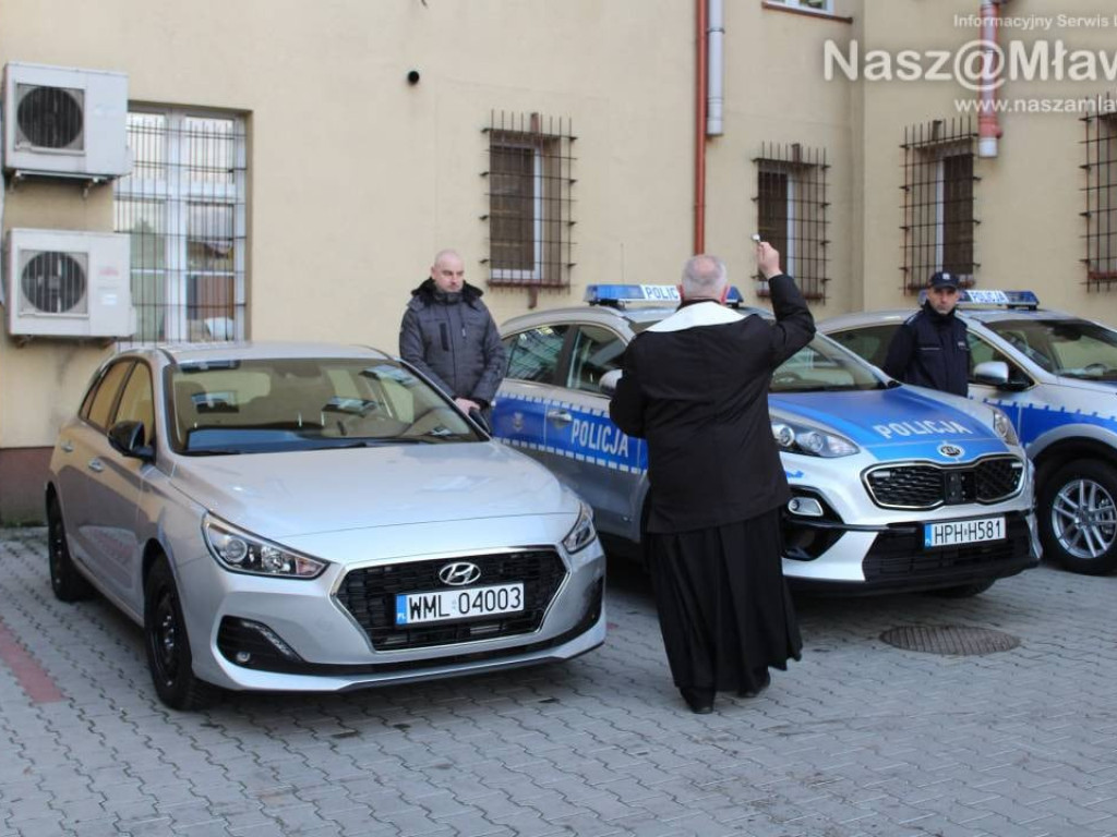 Mławska komenda ma nowe samochody [ZDJĘCIA I FILMY]