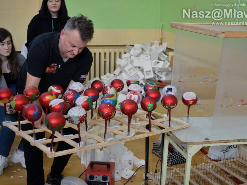 Bombkowe warsztaty w I Liceum Ogólnokształcącym