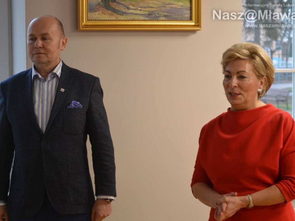 Uzdolnieni docenieni stypendiami burmistrza Mławy. FOTORELACJA