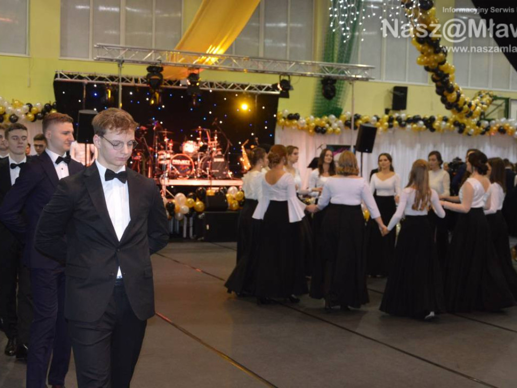 Studniówka 2020 w I Liceum Ogólnokształcącym (FOTORELACJA)